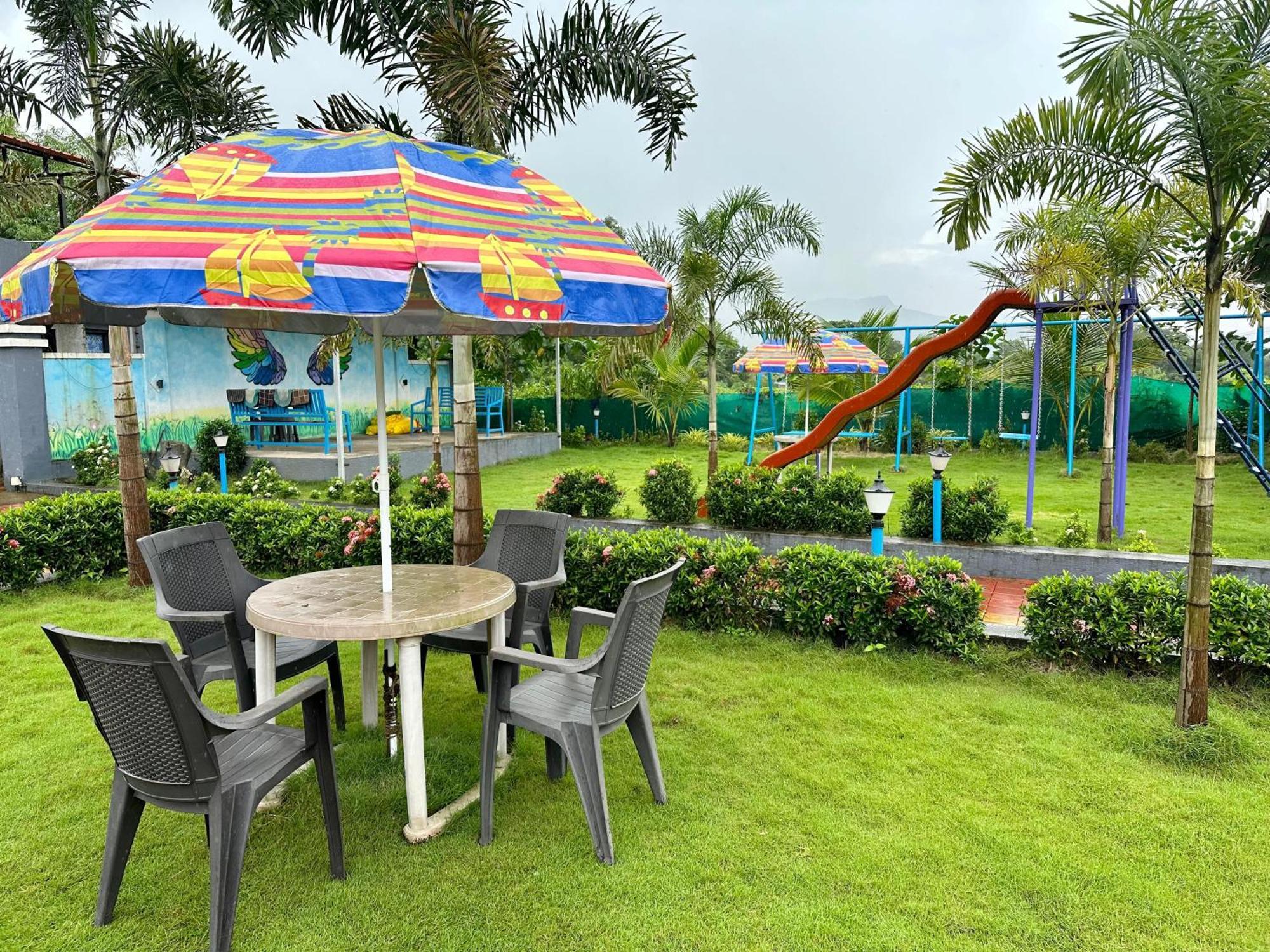 Karjat Ap Resort Exteriör bild