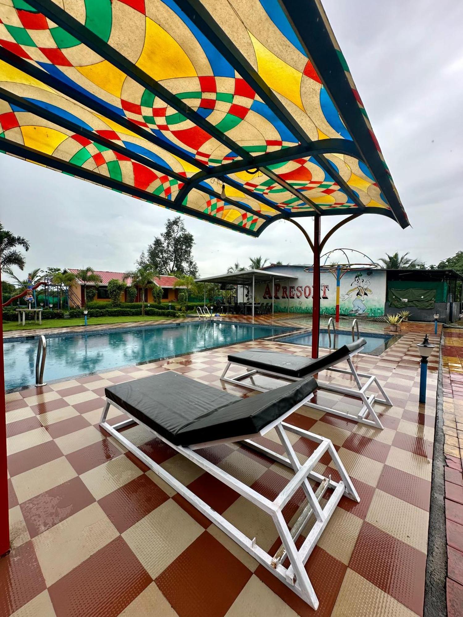 Karjat Ap Resort Exteriör bild